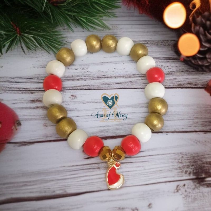 christmas charm bracelets - christmas hat