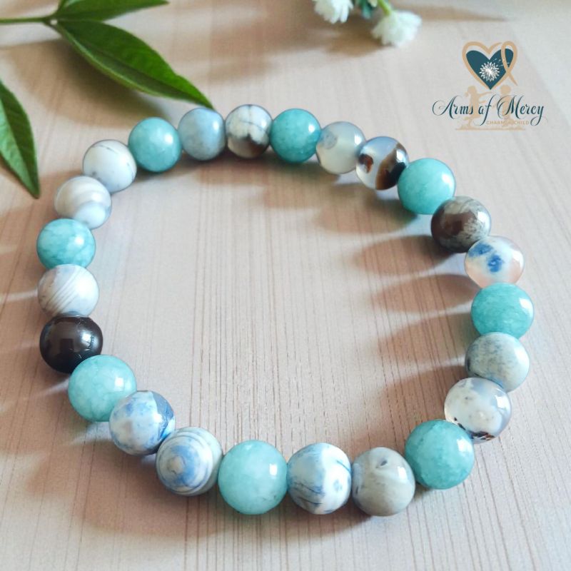 Flame Agate and Dyed Aquamarine Beaded Bracelet